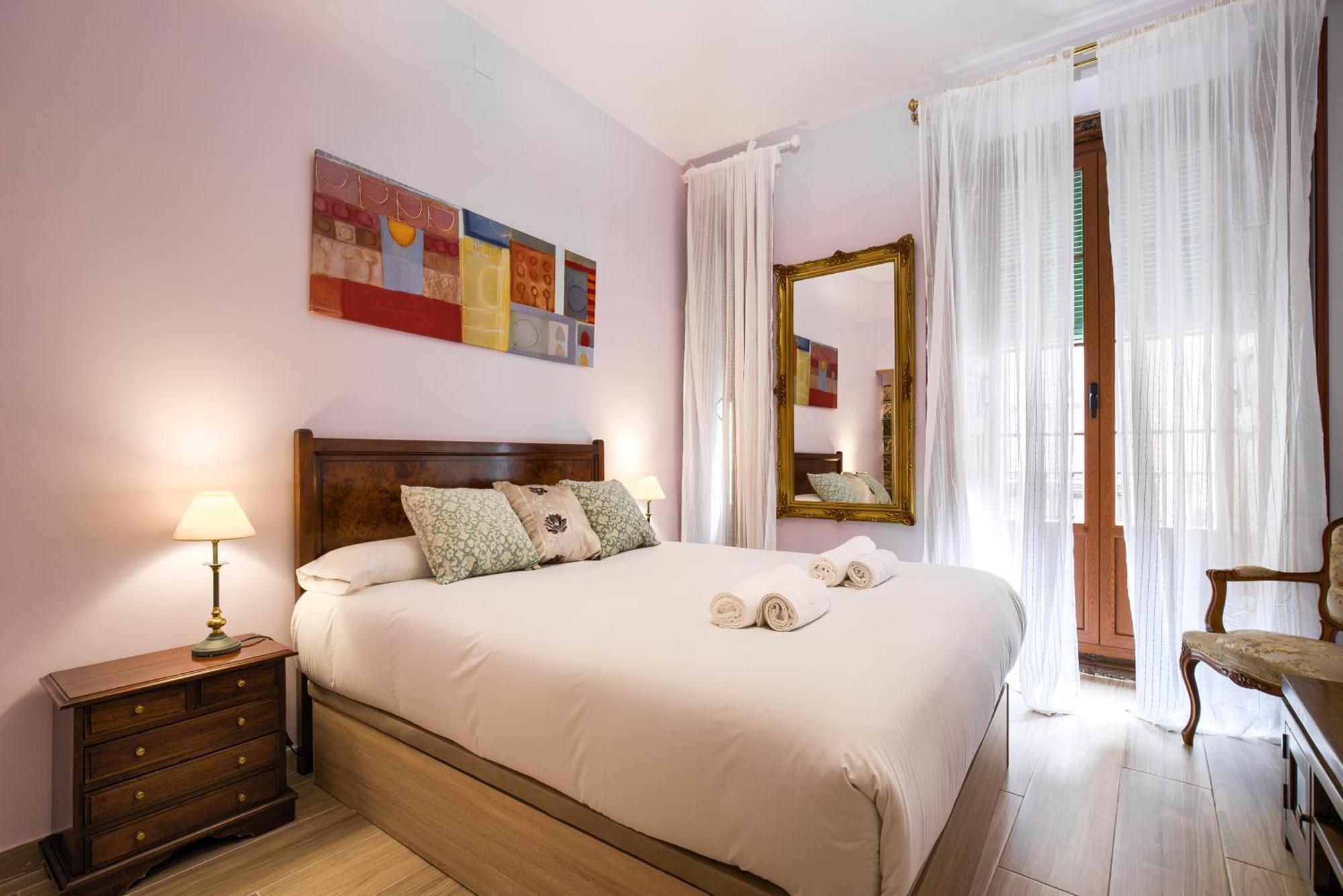 Tirso De Molina I - 3 Dormitorios, 2 Banos Appartement *